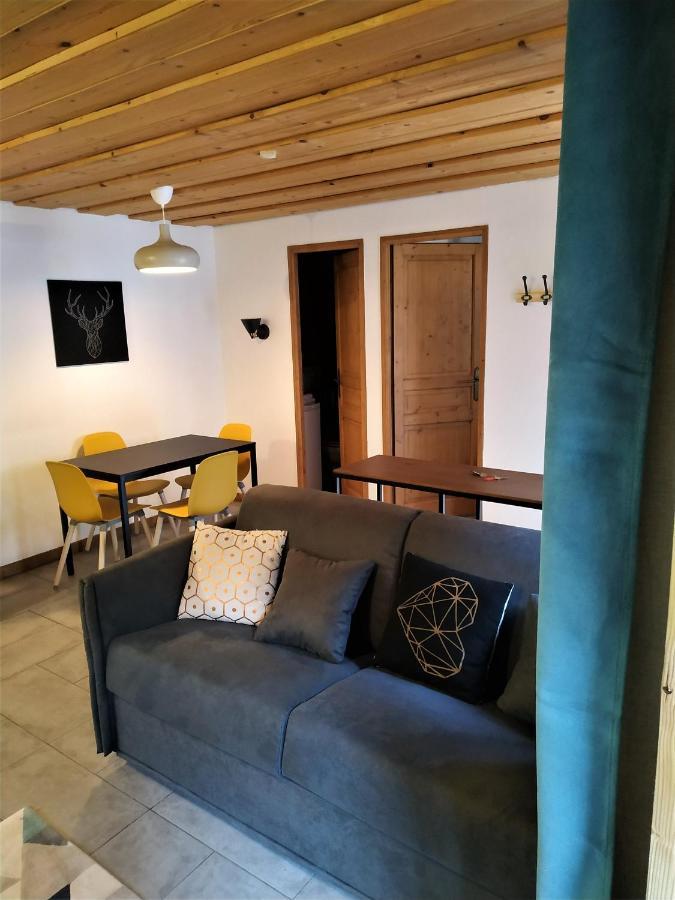 Appartement Dans Ferme Renovee Au Coeur Du Grand Massif Sixt Екстериор снимка